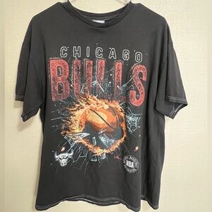 47 Vintage Tubular Black Chicago Bulls T-Shirt Size L